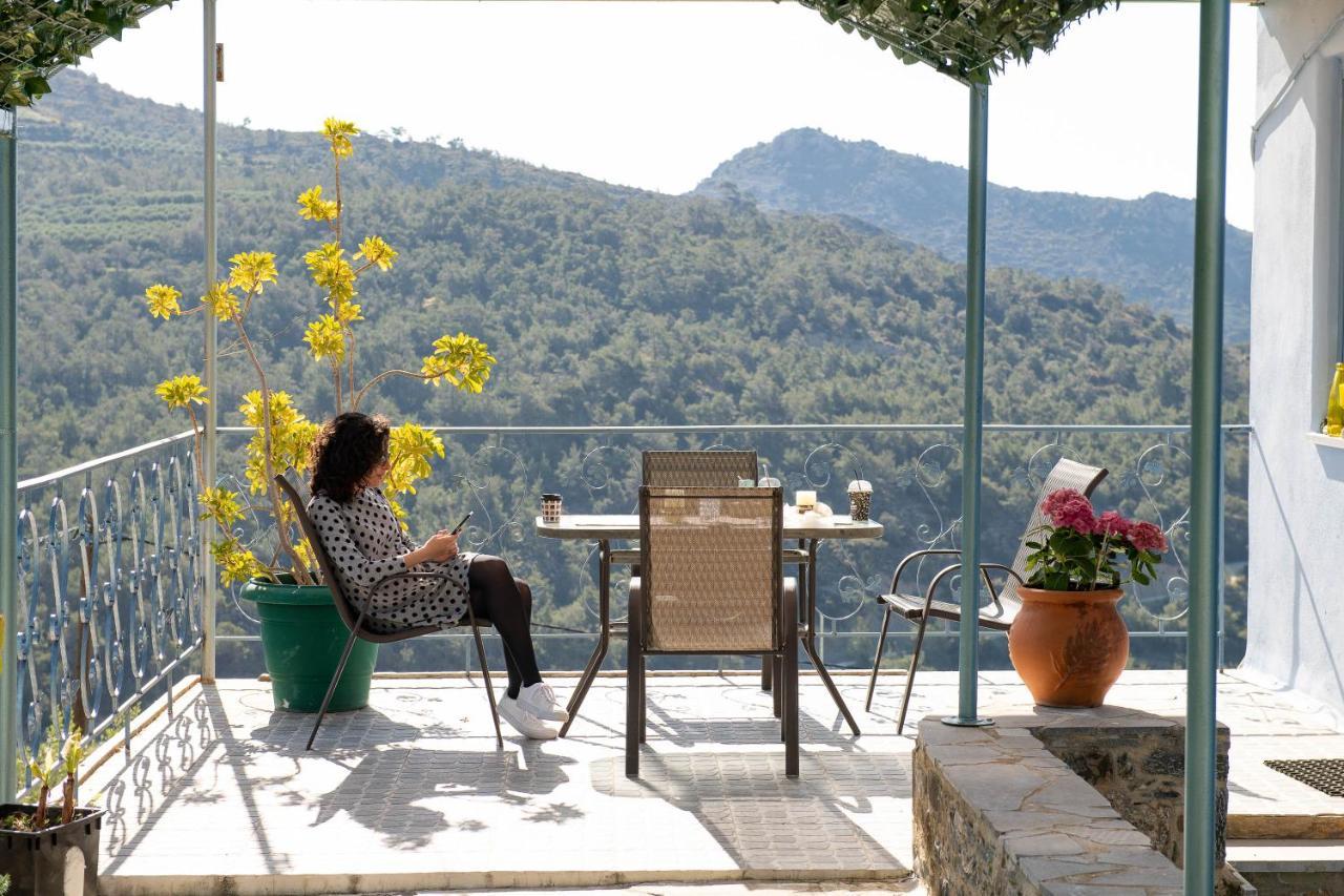 Myrtos Sarakinas Residences מראה חיצוני תמונה