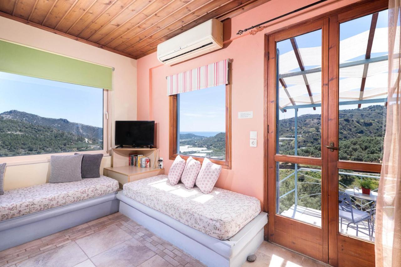 Myrtos Sarakinas Residences מראה חיצוני תמונה