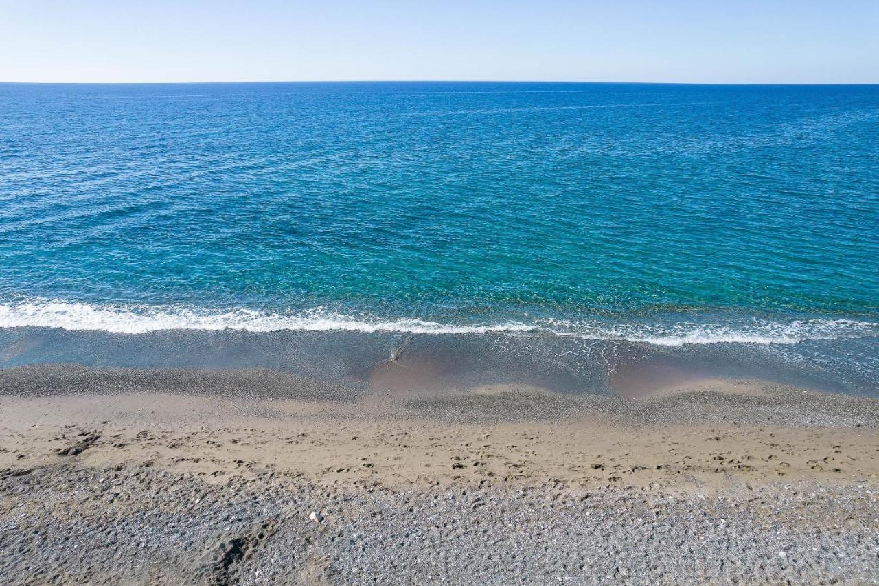Myrtos Sarakinas Residences מראה חיצוני תמונה