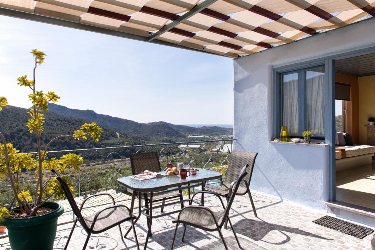 Myrtos Sarakinas Residences מראה חיצוני תמונה